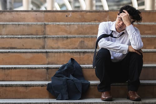 失业期间怎么度过：当失业时，我们应该怎么去应对？