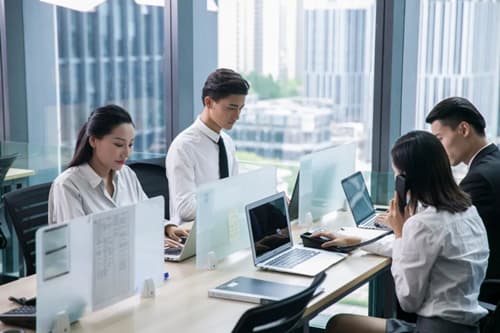 职场区别对待：工作内容一样，工资却不一样，怎么办？