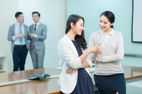 与同事的相处之道：职场上有没有真正的朋友？